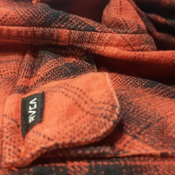 COPY - Rvca heavy flannel - Picture 3 of 5